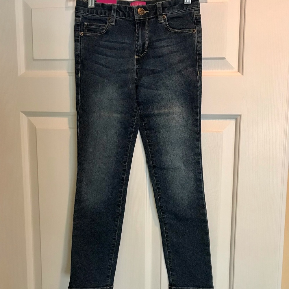 Bass Pro Shop/Outdoor Kids Girls Jeans. Size 8. STRETCHY/STRAIGHT LEG. NWT - Picture 3 of 9